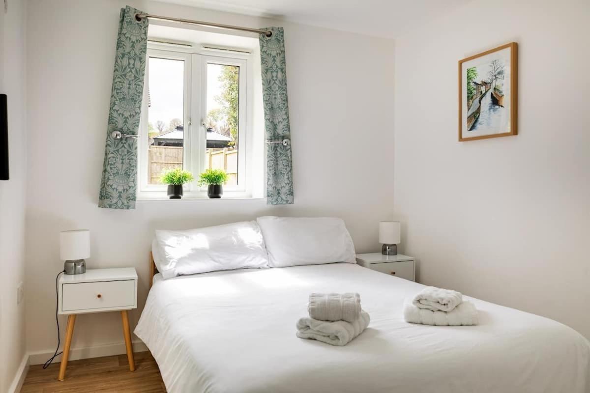 Salisbury Guest Annex Apartment ภายนอก รูปภาพ