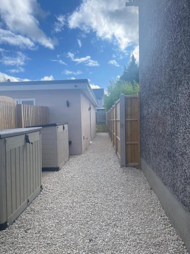 Salisbury Guest Annex Apartment ภายนอก รูปภาพ